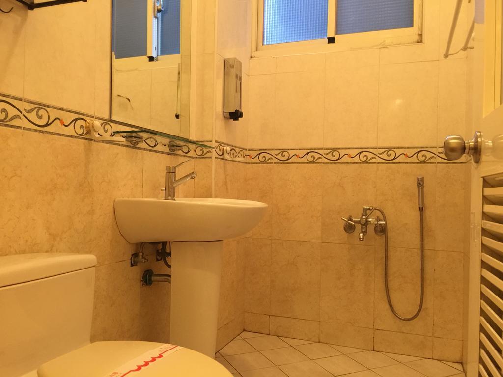 Yaya House Bed & Breakfast Jiaxin Room photo